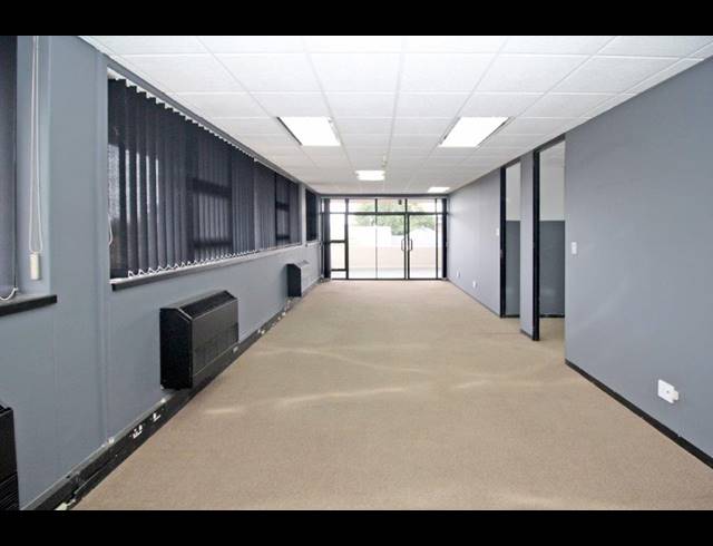 476M² BUILDING TO LET IN SUNNYSIDE